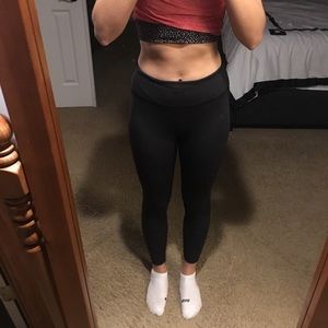 Lululemon size 6 full on luxtreme wunder under